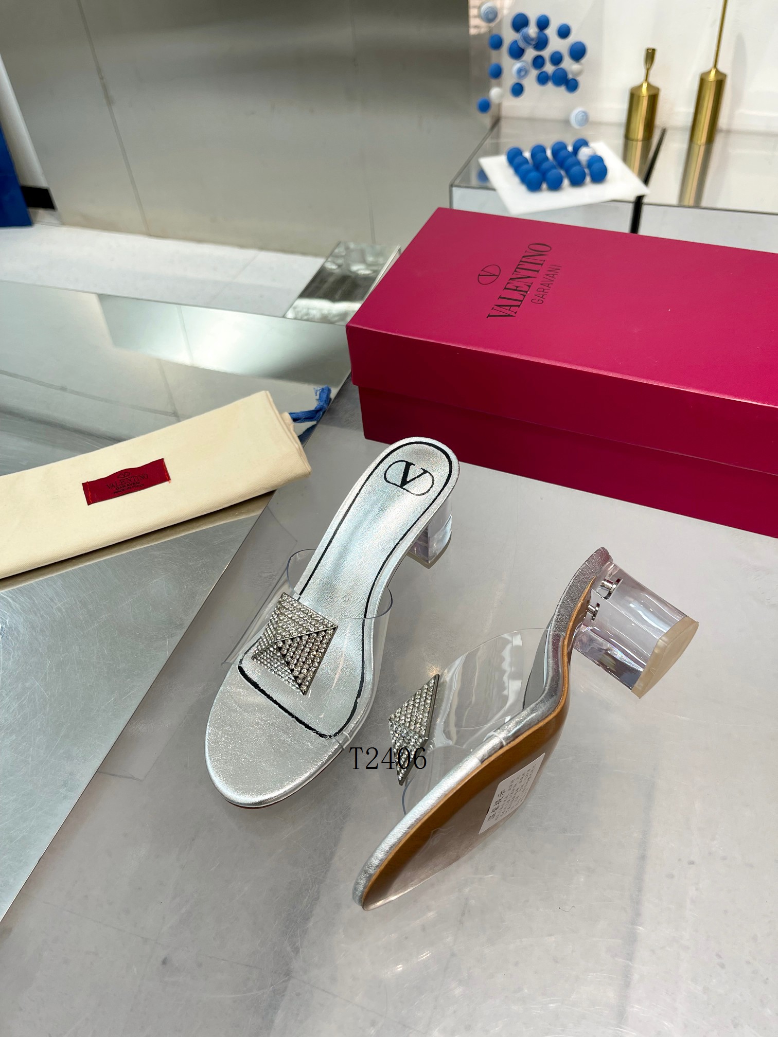 Valentino sz35-40 6cm 23